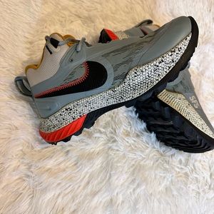 NEW! NIKE MENS SFB REACT CARBON